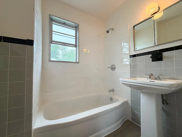 18 Fairview Dr #3 — Photo 9