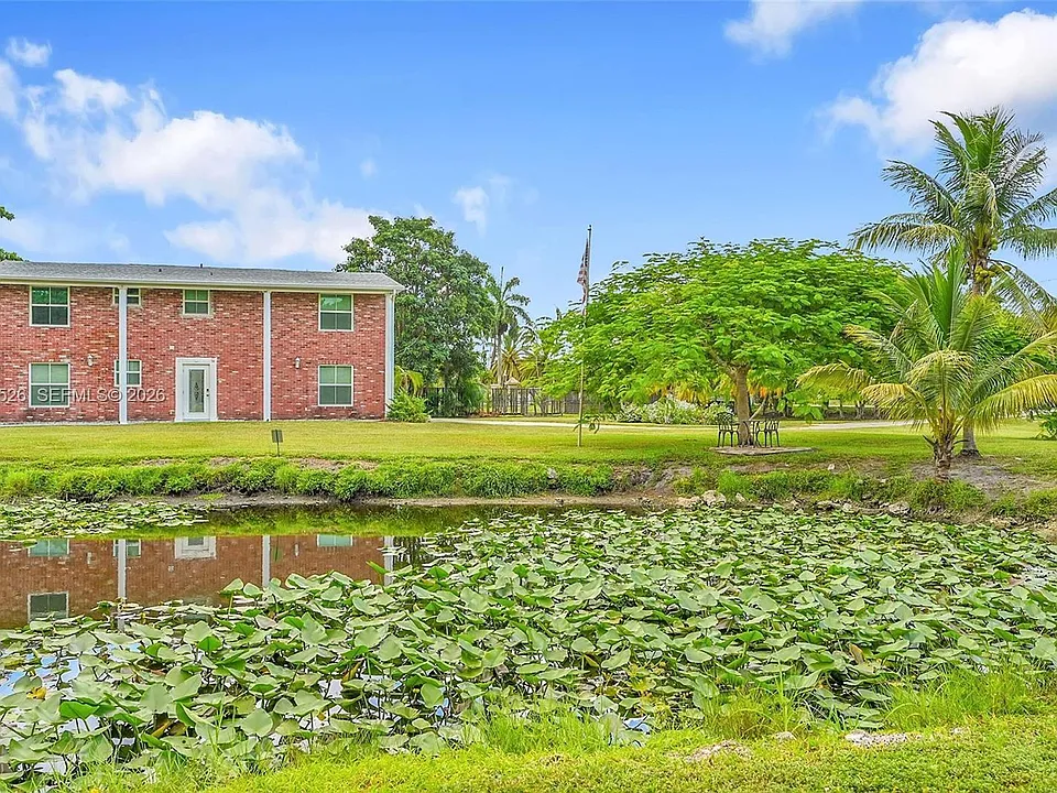 1201 Old Hiatus Rd