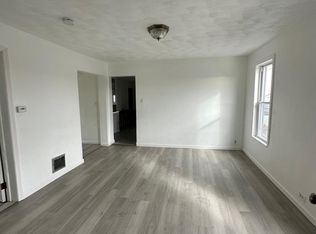 1002 Noyes St APT 2, Utica, NY 13502