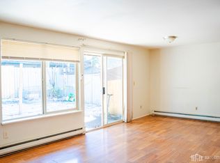 1800 148th Ave SE APT 3, Bellevue, WA 98007