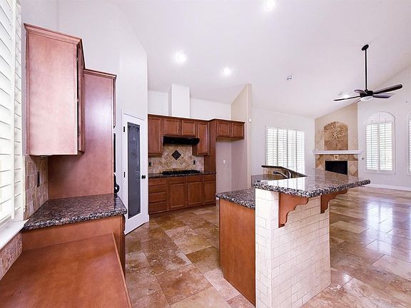 2nd image of 4978 Mariah Pl