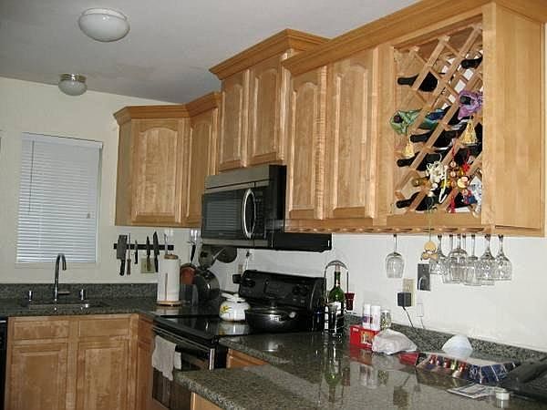 1st image of 1046 Wright Ave APT K