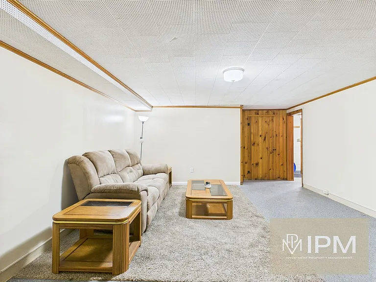 307 N Fayette St — Photo 13