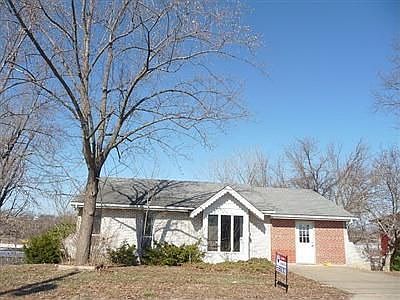 1st image of 1702 Saint Marys Blvd