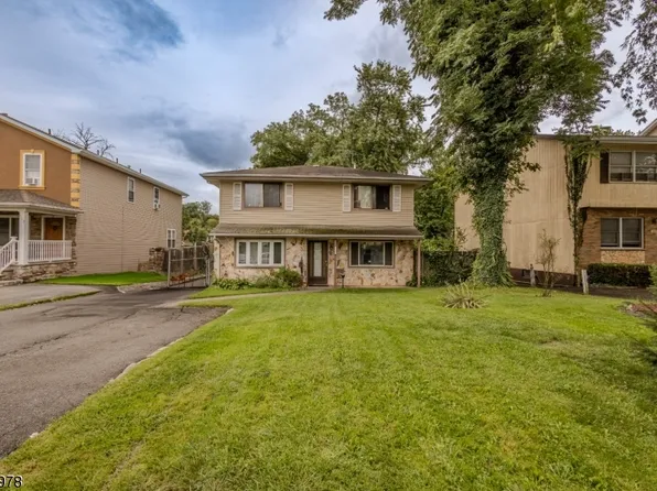 108 Glenwood Ave, East Orange City, NJ 07017