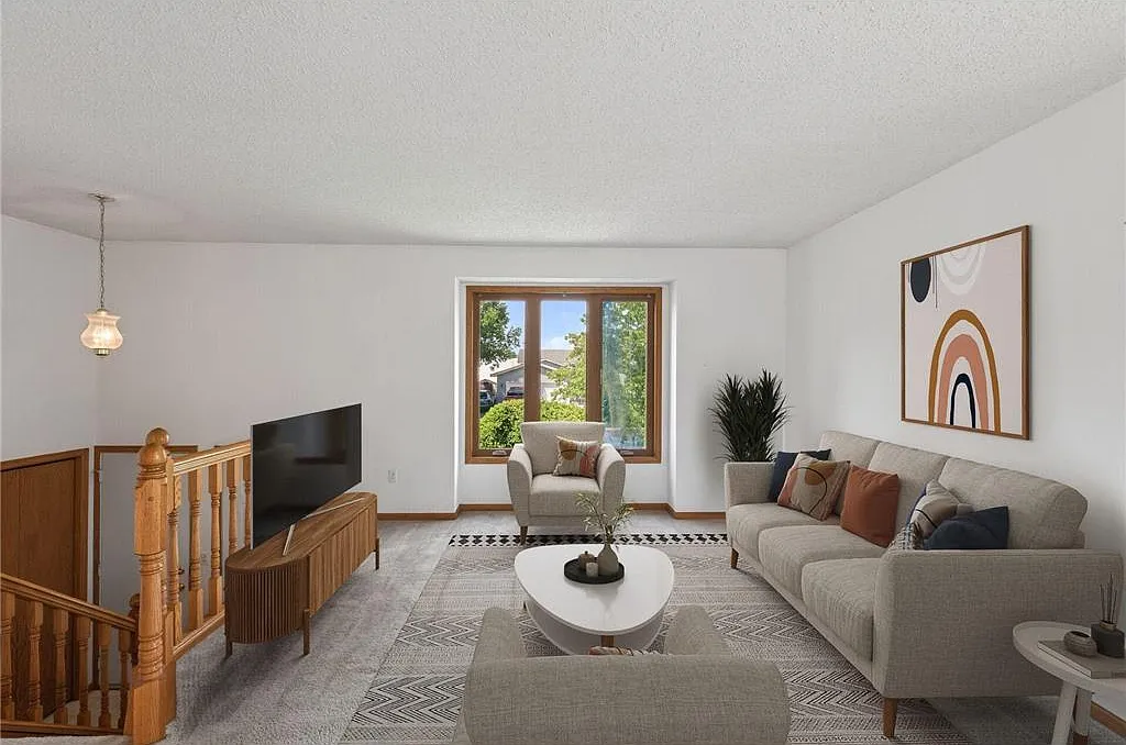 4 bed, 1614 sqft, $2,700 — Photo 4
