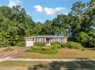 405 Vanderbilt Dr, Mobile, AL 36608