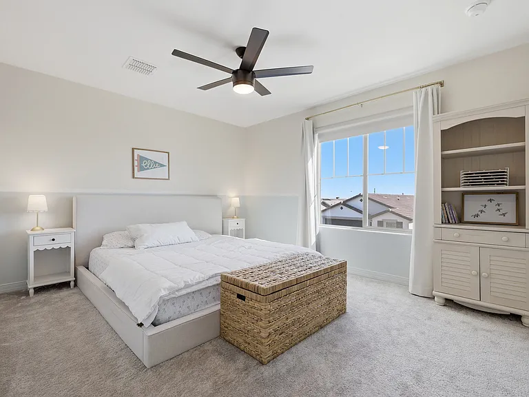 20234 W Turney Ave — Photo 14