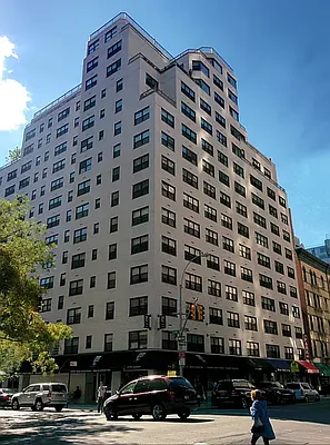 Rented by Compass | media 33