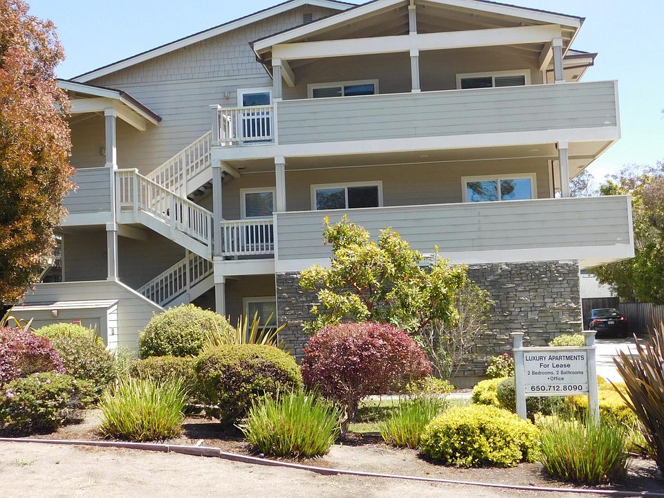 1st image of 110 Avenue Portola #4
