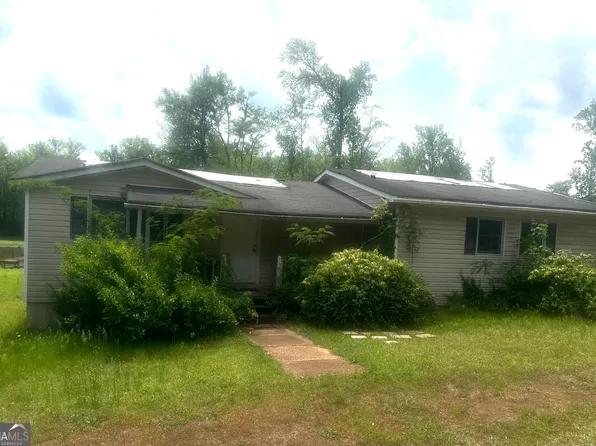 150 Cove Rd, Jackson, GA 30233