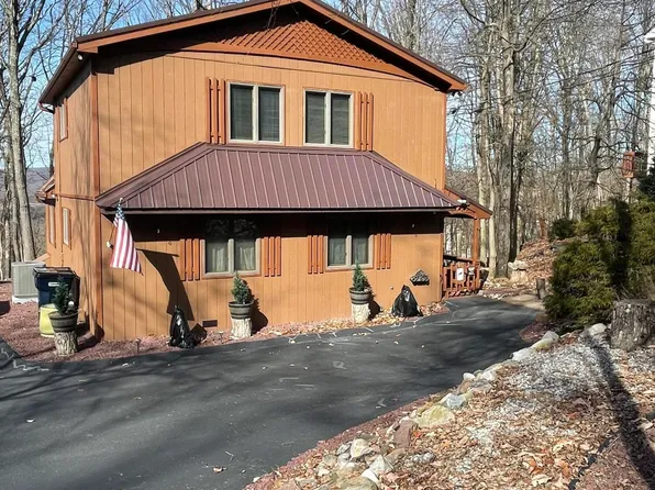 246 Avalanche Ln, Drums, PA 18222