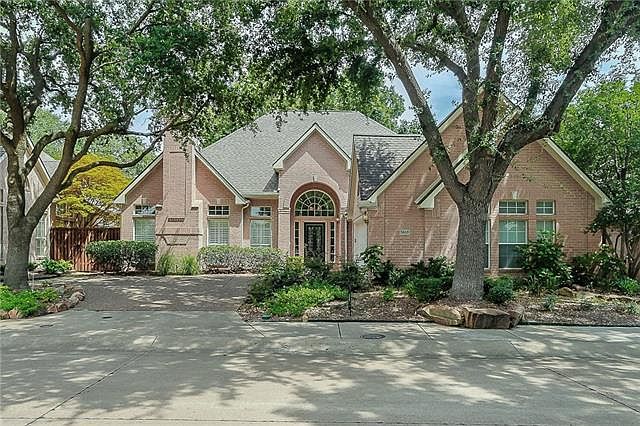 1st image of 5910 Autumn Point Dr