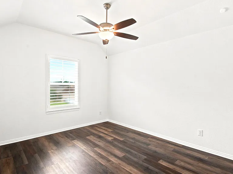 1202 Vilamoura Ct — Photo 41