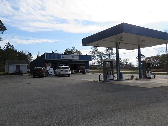 4th image of 2850 New Forest Hwy