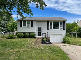2416 E 26th St, Erie, PA 16510