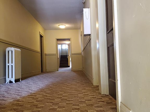4th image of 2012 Garfield Ave S #2