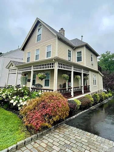 71 N Midland Ave Photo 1