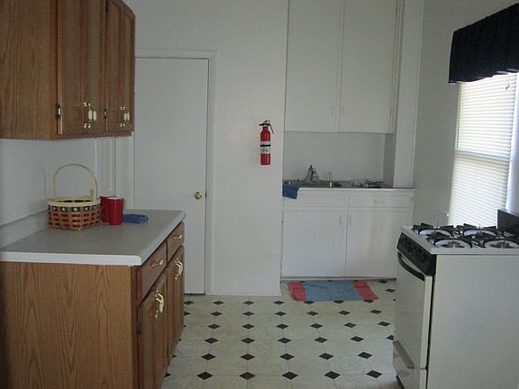 2nd image of 124 W Vine St #1