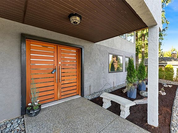 2nd image of 5198 Beckton Rd