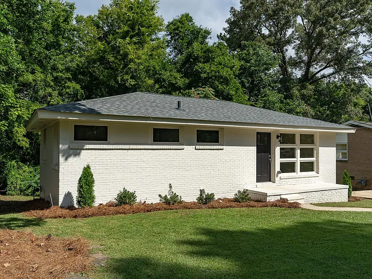 5196 Scenic View Dr — Photo 2