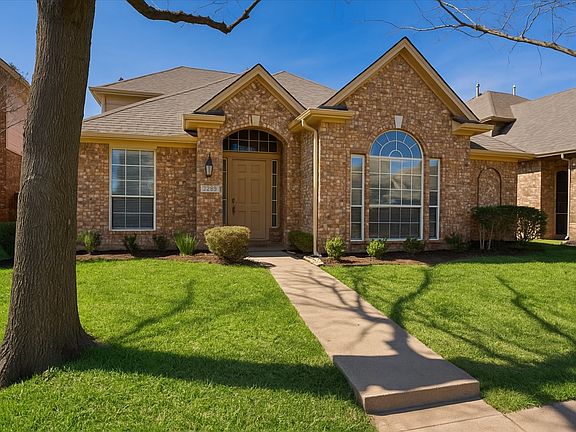 2nd image of 2508 Black Canyon Dr