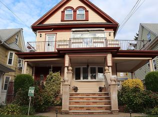 8757 96th St, Jamaica, NY 11421