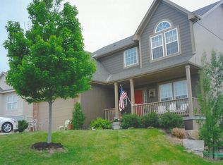 12216 Bennington St, Grandview, MO 64030