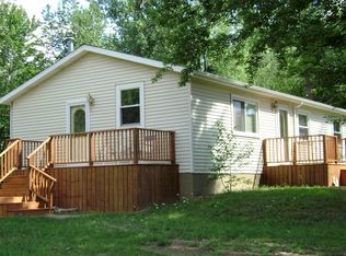 5555 Chambers Rd, Mayville, MI 48744