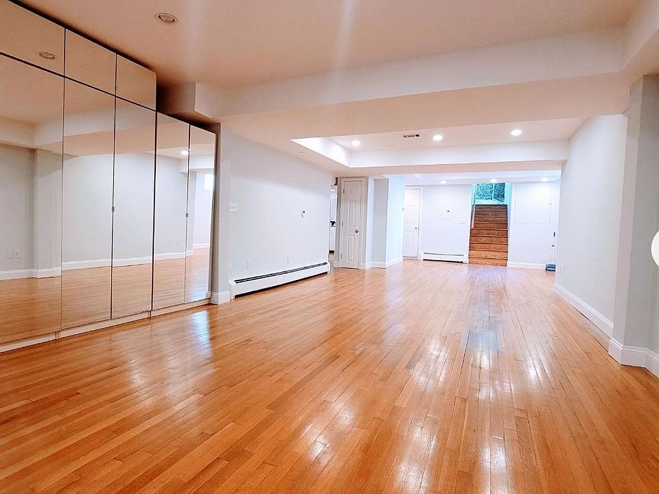 Screenshot_20230523_235554_DuckDuckGo