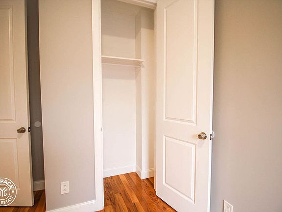 5th image of 11 Somers St #1