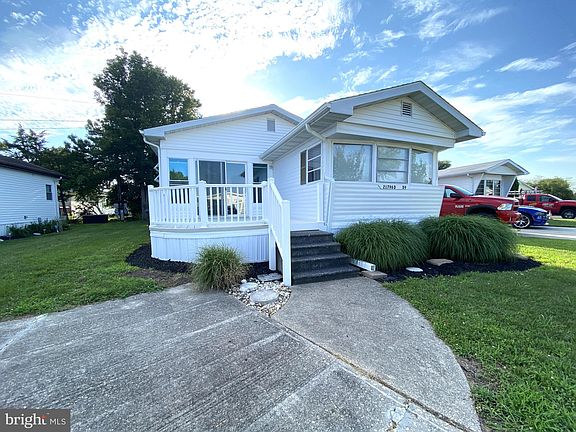 2nd image of 21796 D St