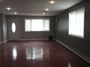 24326 Weller Ave #1, Rosedale, NY 11422