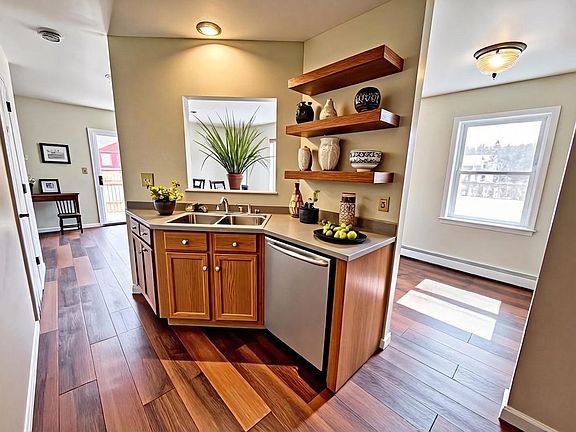 5th image of 106 Park Street #2