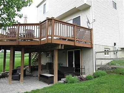 3rd image of 6355 Lakearbor Dr