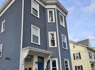 33 Plainfield St #1, Jamaica Plain, MA 02130