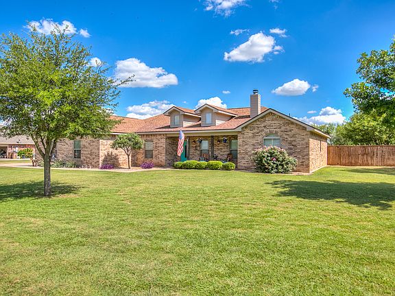 2nd image of 1487 Stone Meadow Ln
