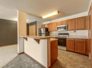 1190 Highpoint Curv, Shakopee, MN 55379