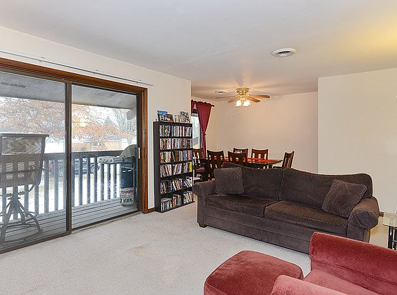3rd image of 1100 Holbrook Rd APT Q