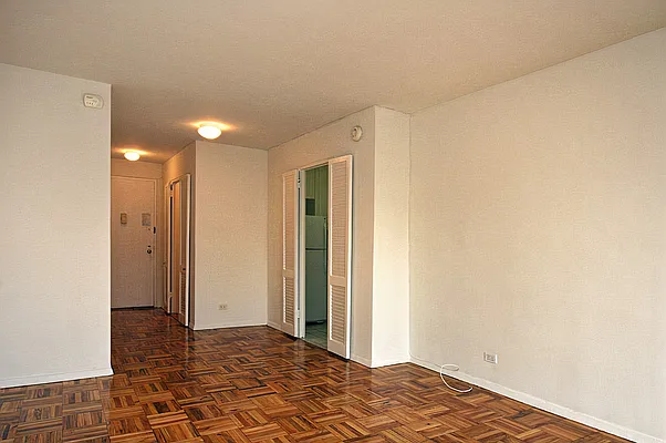 Rented by GoodRock Realty | media 18