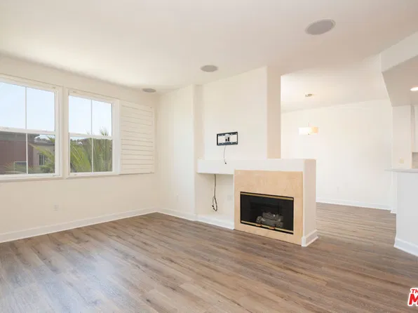 12963 Runway Rd APT 408, Playa Vista, CA 90094
