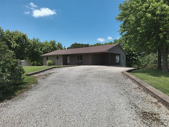 2nd image of 137 County Road 524