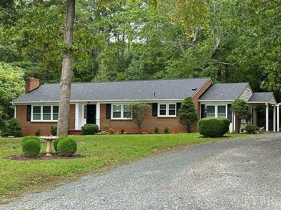 4th image of 190 Lonesome Pine Ln