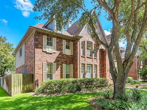2nd image of 21710 Barcan Cir