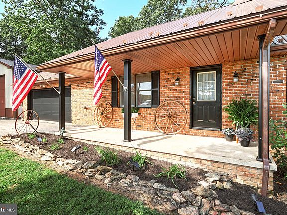 3rd image of 11948 Diehl Ct