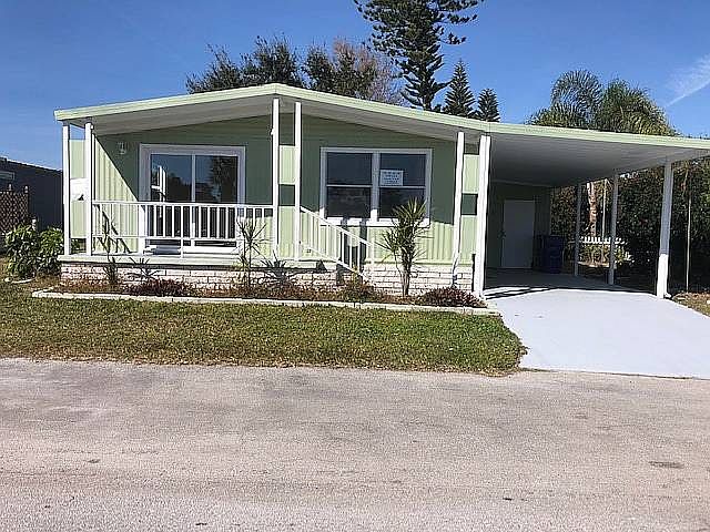 1st image of 72 Commonwealth Dr