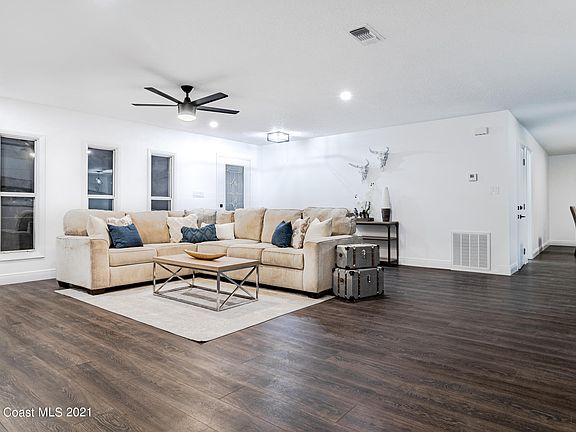3rd image of 8525 Babcock St SE