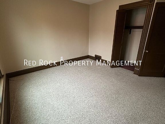 5th image of 838 1/2 E Centerway St