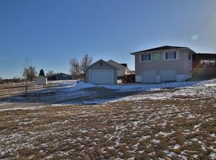 596 Big Goose Rd, Sheridan, WY 82801
