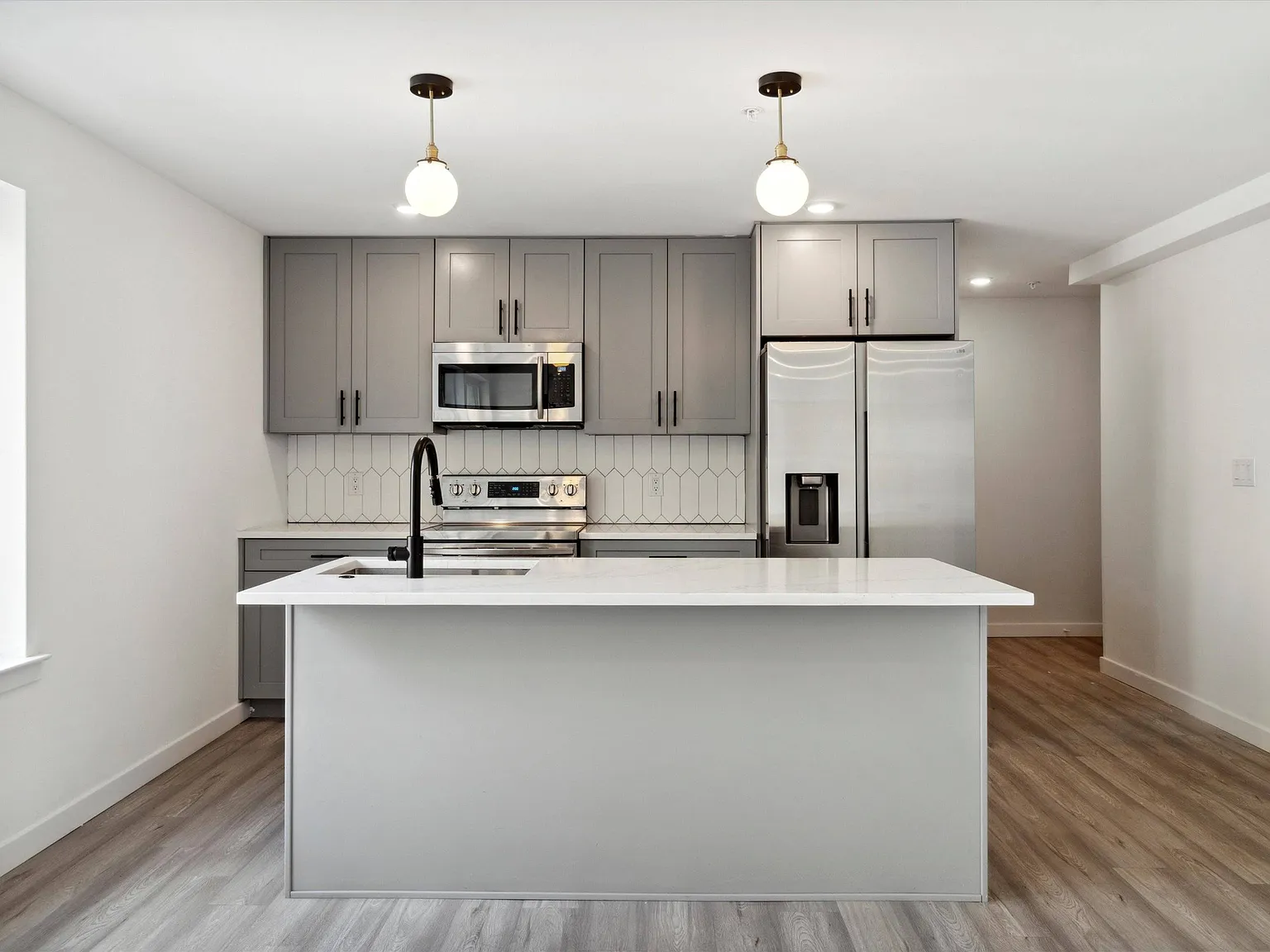 1338 N 15th ST Unit B3 — Photo 4